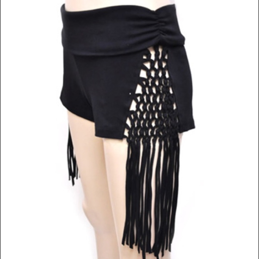 Kayo anime macrame shorts